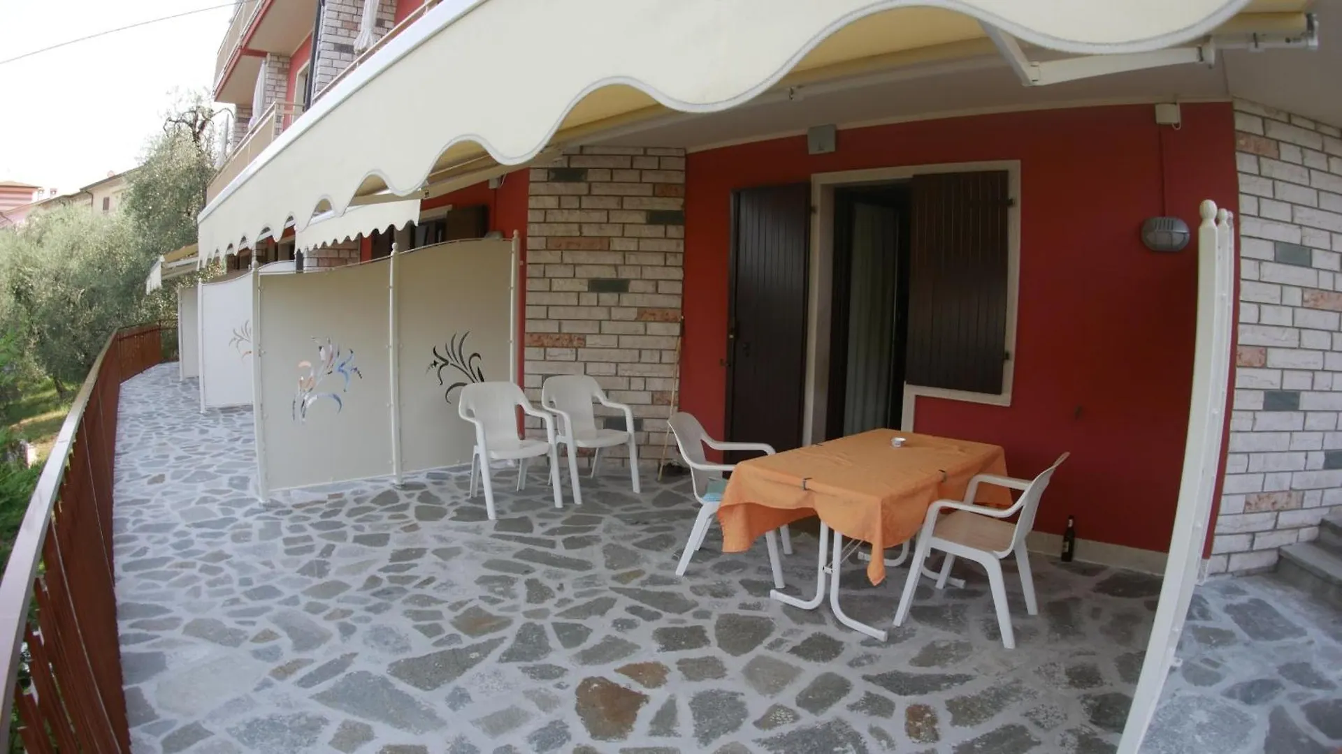 Residence Casa Maria Assenza di Brenzone Aparthotel