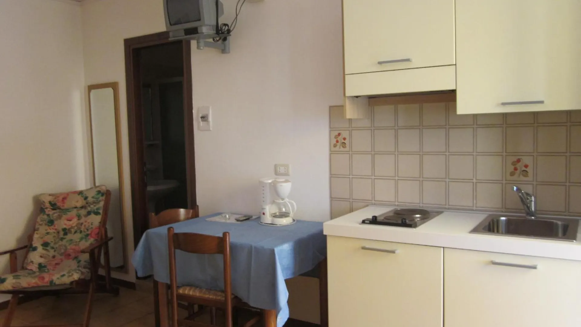 Aparthotel Residence Casa Maria Assenza di Brenzone